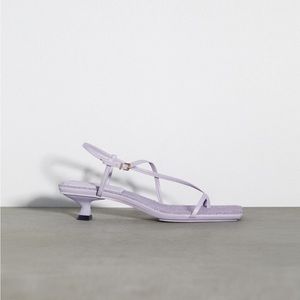 Heeled leather sandal with insole